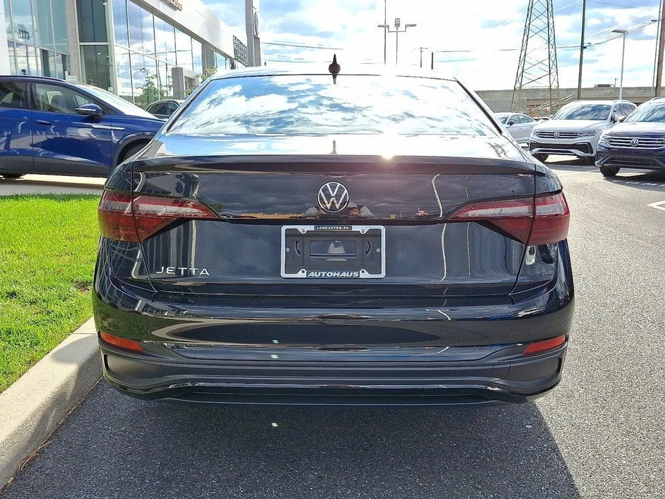 2023 Volkswagen A7 Jetta - Image 5 of 12