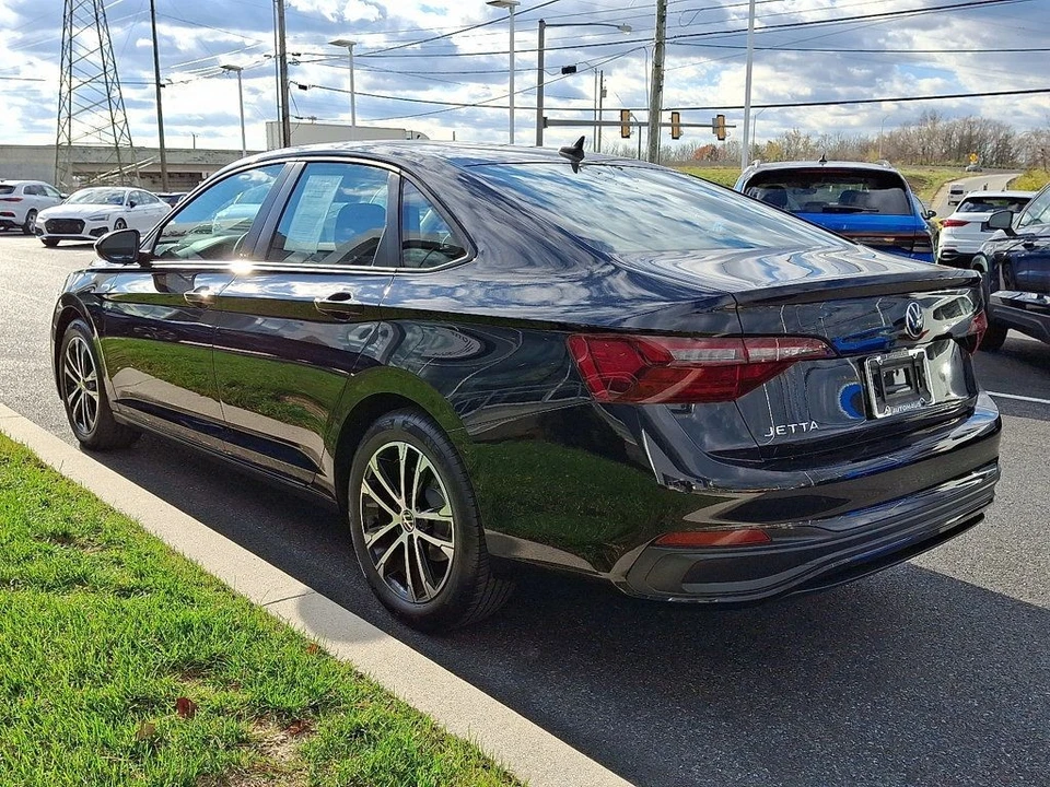 2023 Volkswagen A7 Jetta - Image 4 of 12