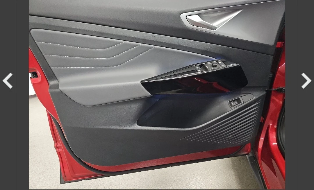 2023 Volkswagen ID.4 - Image 11 of 20