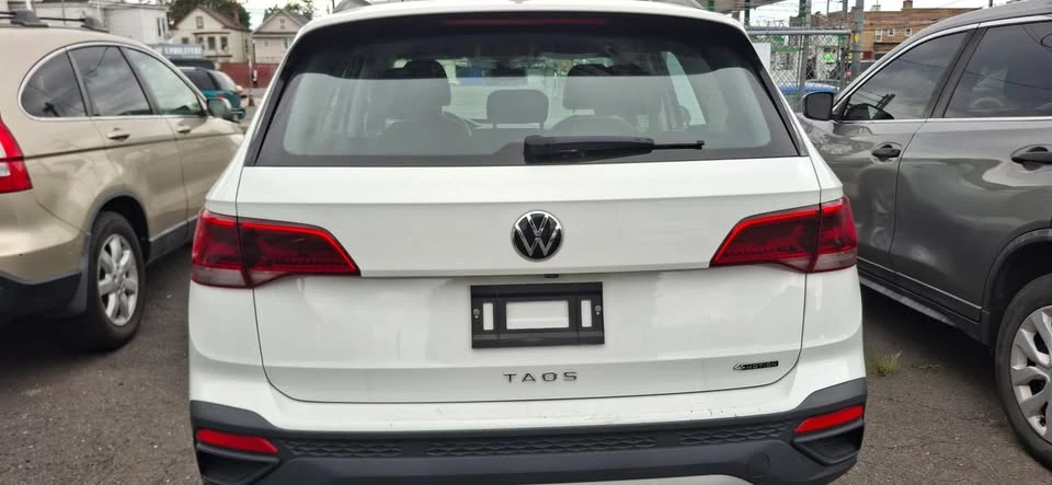 2023 Volkswagen Taos - Image 3 of 14