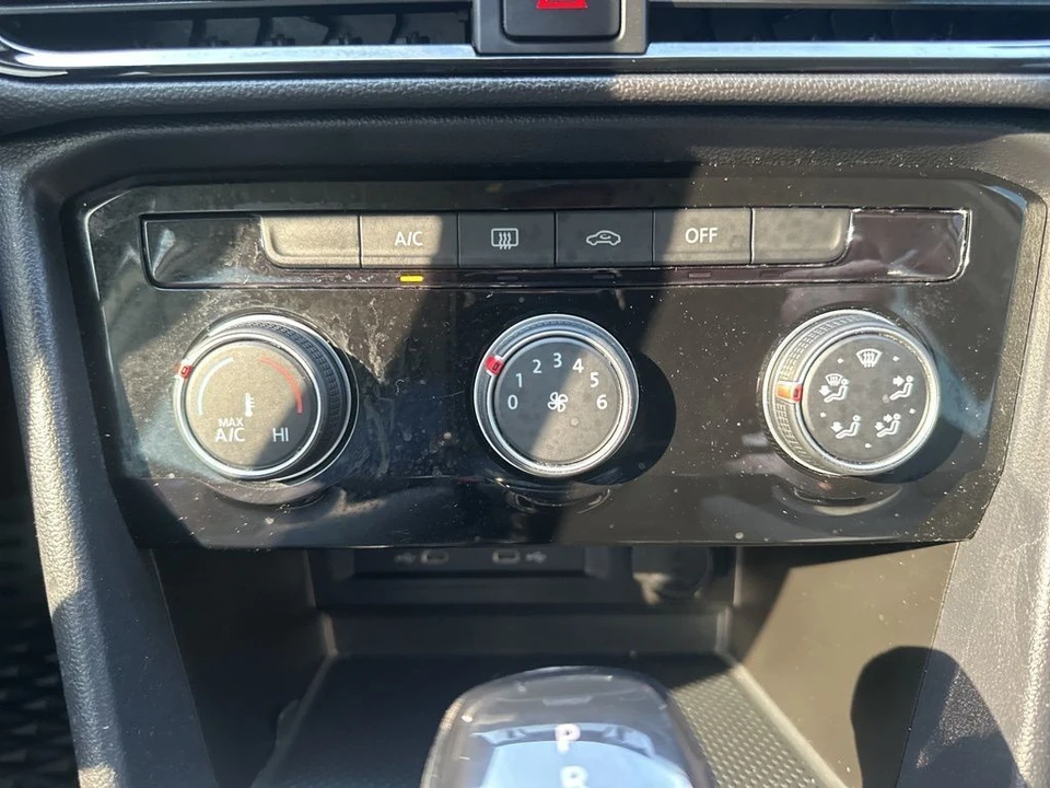 2023 Volkswagen Taos - Image 17 of 17