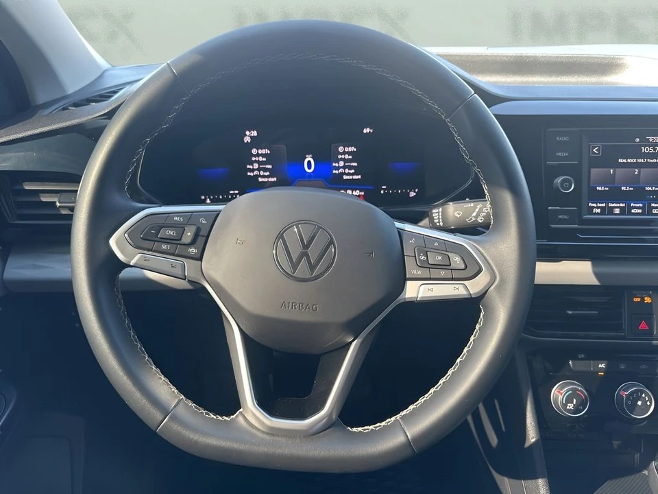 2023 Volkswagen Taos - Image 12 of 17