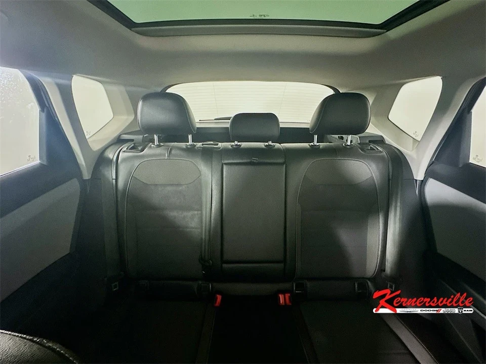 2023 Volkswagen Taos - Image 13 of 21