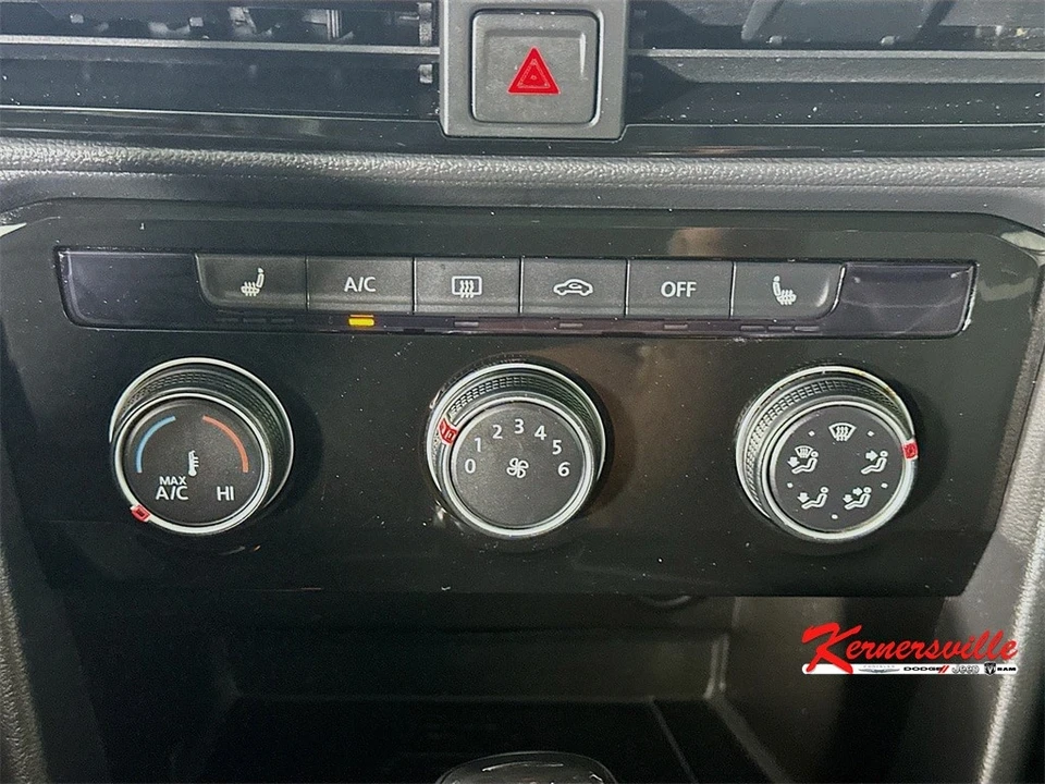 2023 Volkswagen Taos - Image 18 of 21