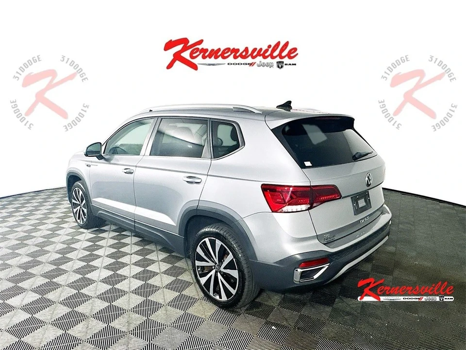 2023 Volkswagen Taos - Image 5 of 12