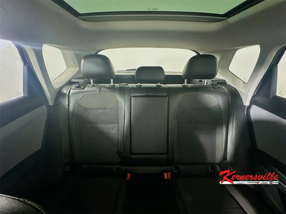 2023 Volkswagen Taos - Image 13 of 21