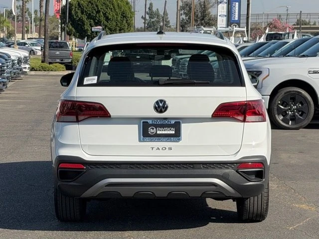 2023 Volkswagen Taos - Image 8 of 12