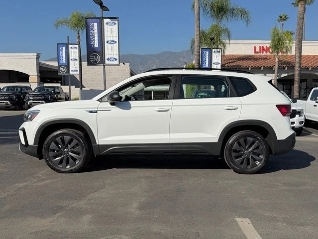2023 Volkswagen Taos - Image 6 of 12