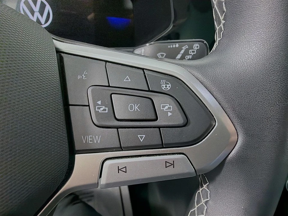 2023 Volkswagen Taos - Image 12 of 12