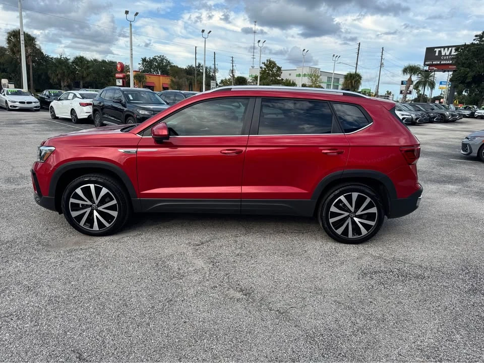 2023 Volkswagen Taos - Image 6 of 14