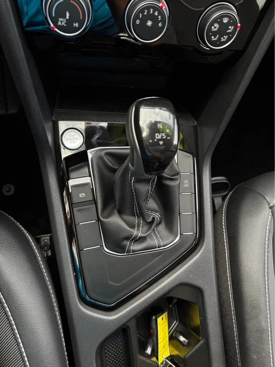2023 Volkswagen Taos - Image 10 of 14