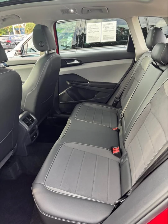 2023 Volkswagen Taos - Image 11 of 14