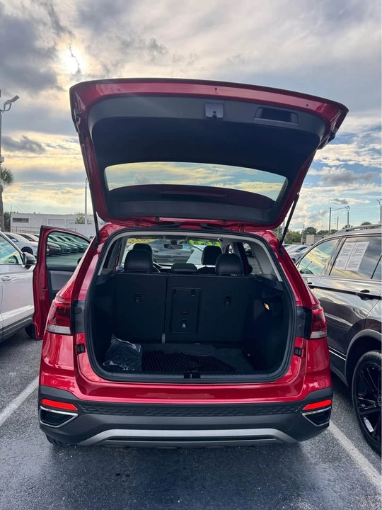 2023 Volkswagen Taos - Image 14 of 14