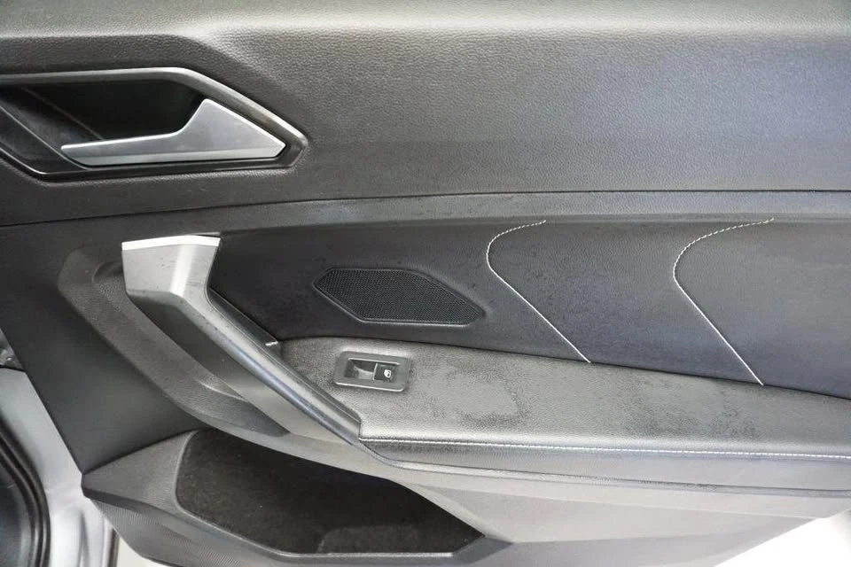 2023 Volkswagen Tiguan - Image 19 of 20