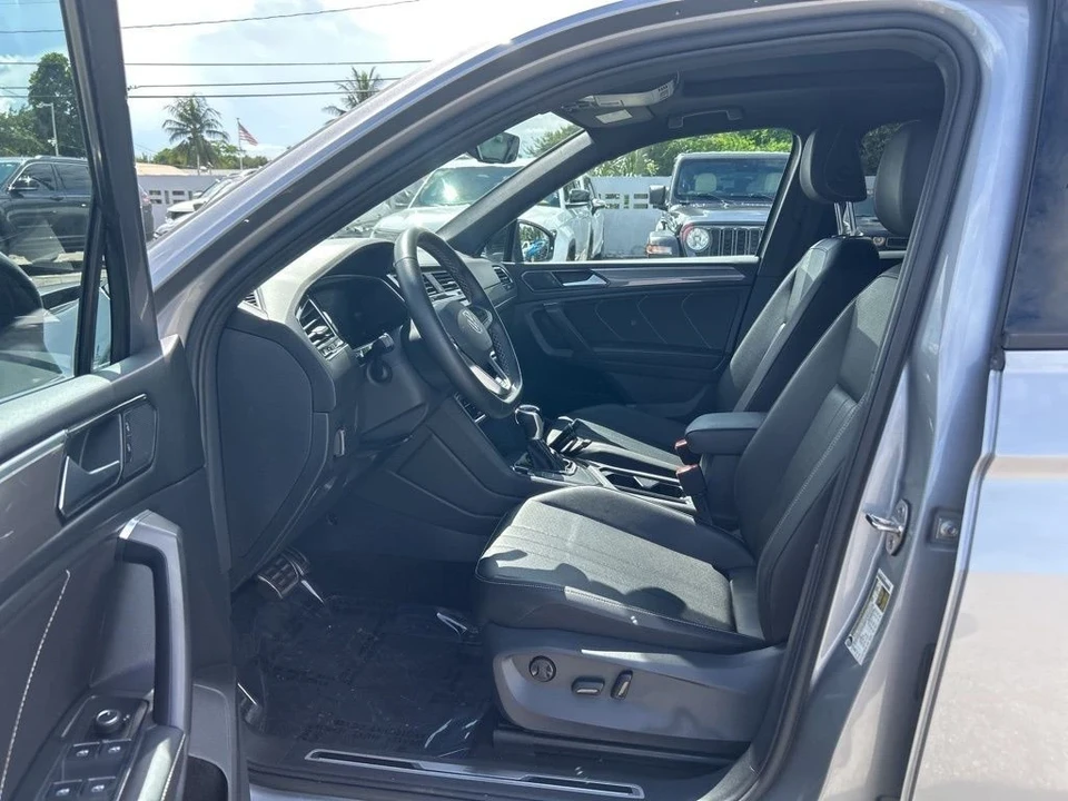 2023 Volkswagen Tiguan - Image 10 of 12
