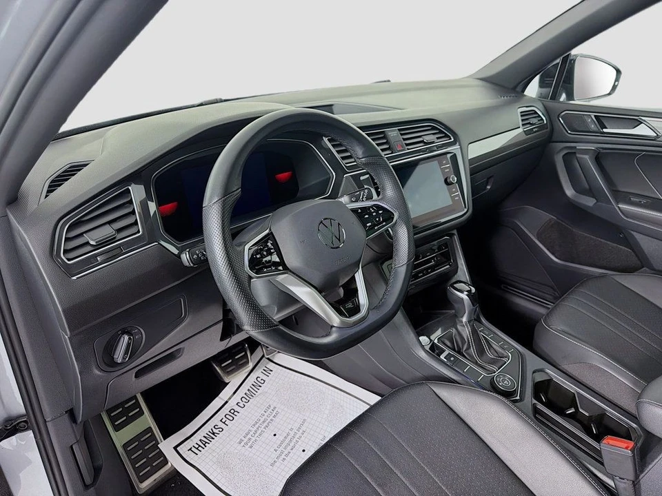 2023 Volkswagen Tiguan - Image 9 of 12
