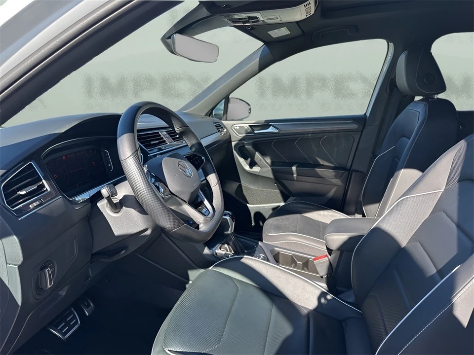 2023 Volkswagen Tiguan - Image 9 of 12