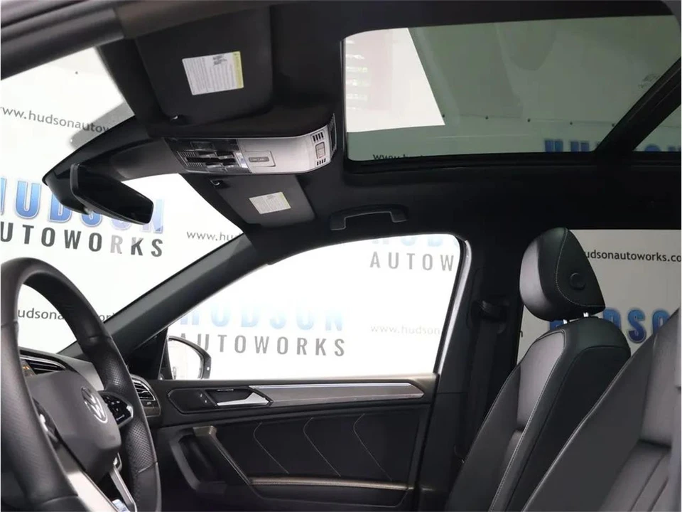 2023 Volkswagen Tiguan - Image 23 of 31
