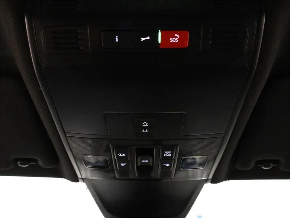 2023 Volkswagen Tiguan - Image 24 of 31