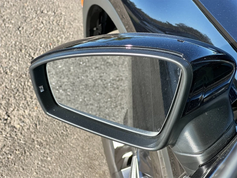 2023 Volkswagen Tiguan - Image 9 of 12