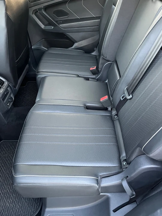 2023 Volkswagen Tiguan - Image 16 of 19