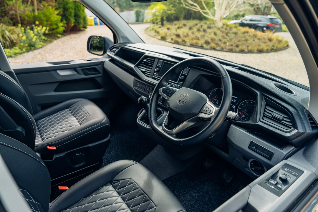 2023 Volkswagen EuroVan - Image 4 of 16