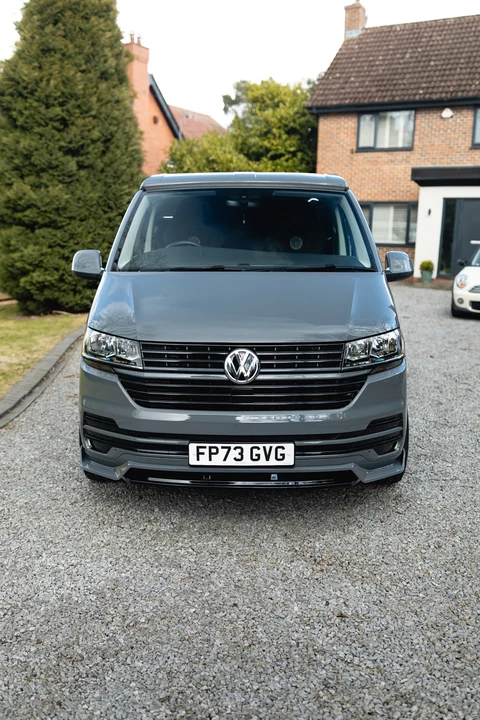 2023 Volkswagen EuroVan - Image 2 of 31