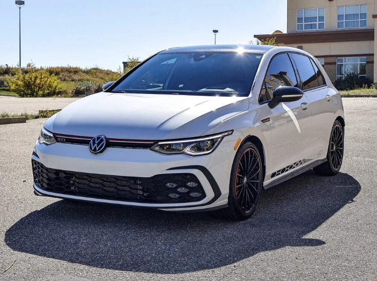 2023 Volkswagen Golf Mk8 - Image 2 of 9