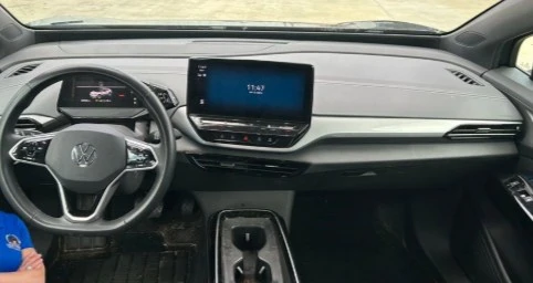 2023 Volkswagen ID.4 - Image 10 of 12