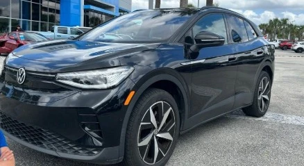 2023 Volkswagen ID.4 - Image 3 of 12