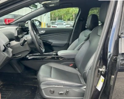 2023 Volkswagen ID.4 - Image 6 of 12