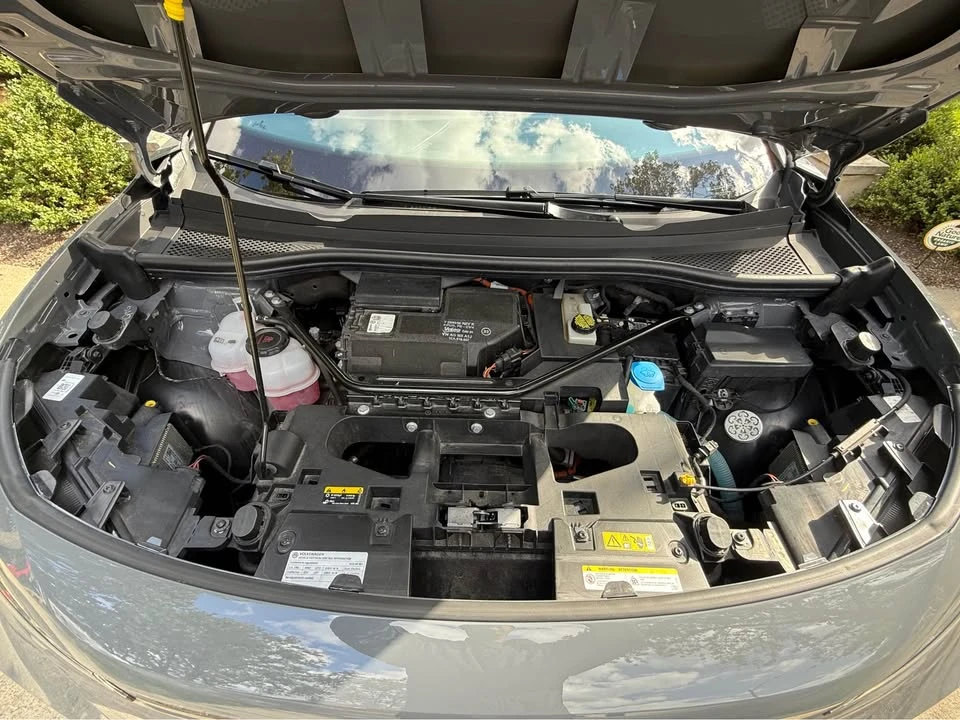 2023 Volkswagen ID.4 - Image 10 of 14