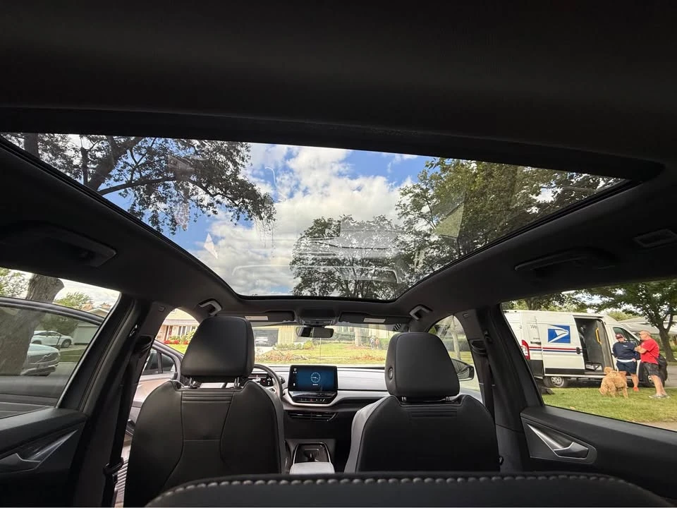 2023 Volkswagen ID.4 - Image 5 of 14
