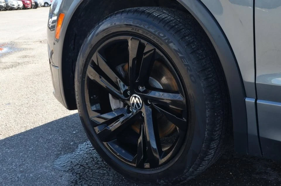 2023 Volkswagen Tiguan - Image 9 of 19