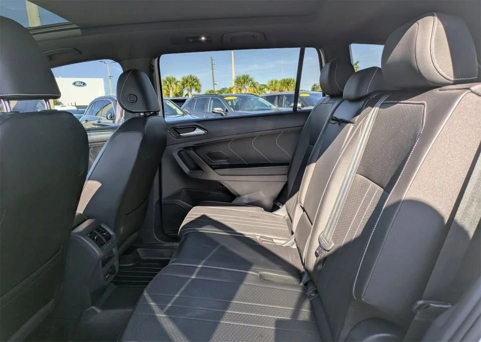 2023 Volkswagen Tiguan - Image 13 of 20