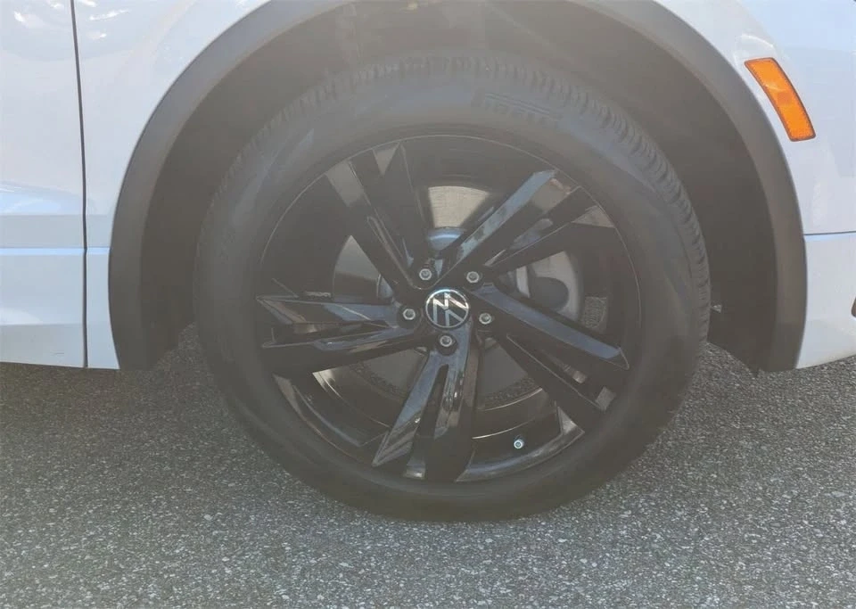 2023 Volkswagen Tiguan - Image 11 of 20