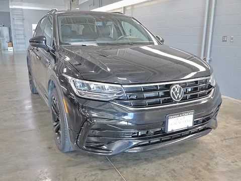 2023 Volkswagen Tiguan SE R-Line Black