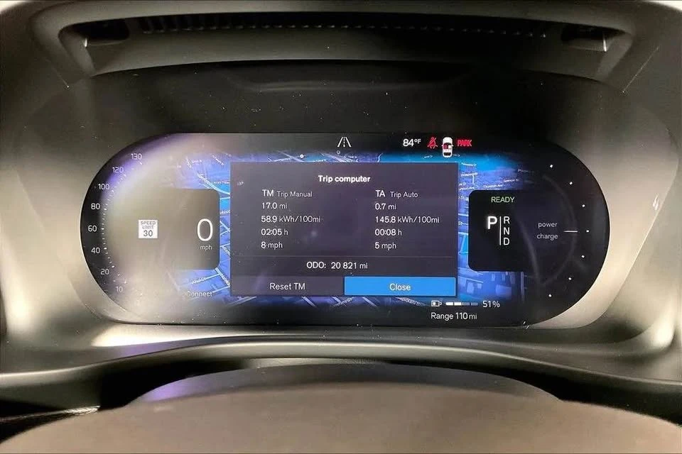 2023 Volvo XC40 - Image 11 of 12