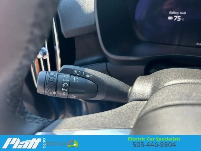 2023 Volvo - Image 17 of 31