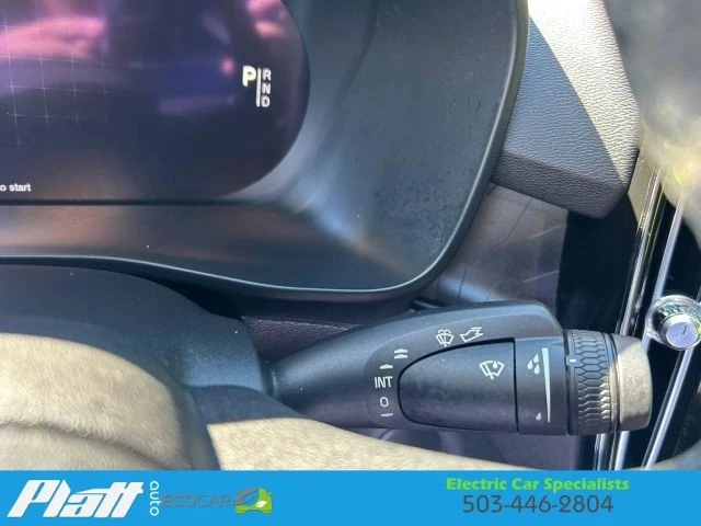 2023 Volvo XC40 - Image 26 of 31