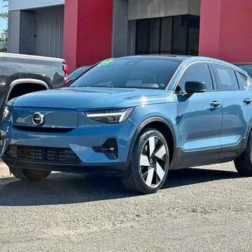 2023 Volvo C40 Recharge Ultimate Sport Utility 4D
