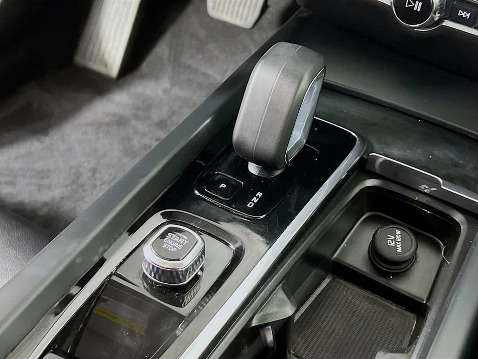 2023 Volvo S60 3rd Gen - Image 19 of 21