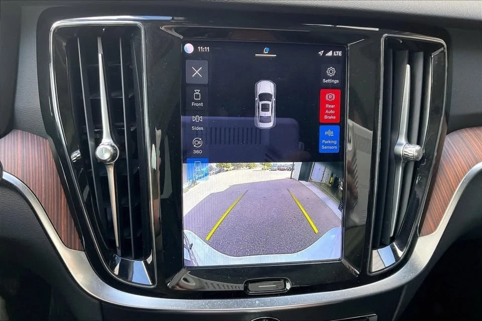 2023 Volvo S60 3rd Gen - Image 13 of 20