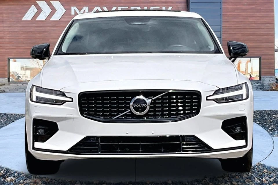 2023 Volvo S60 3rd Gen - Image 2 of 20