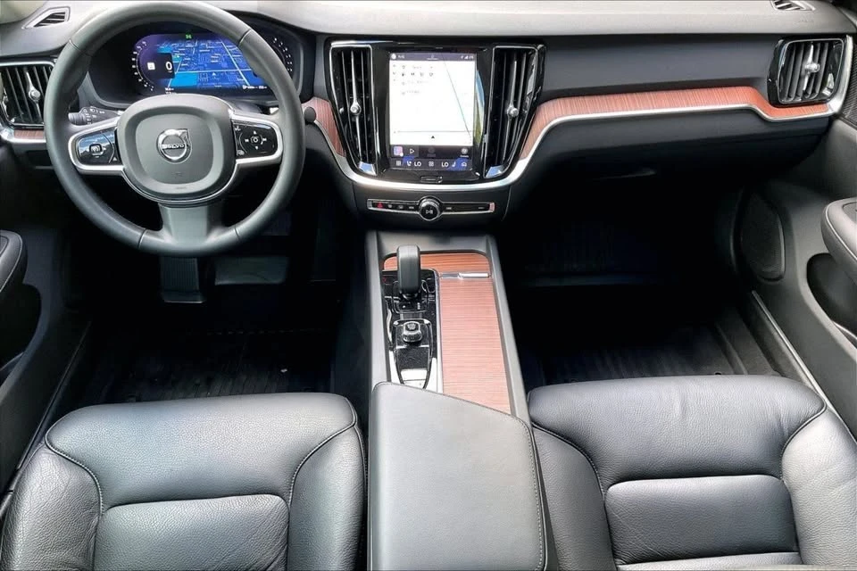 2023 Volvo S60 3rd Gen - Image 7 of 20