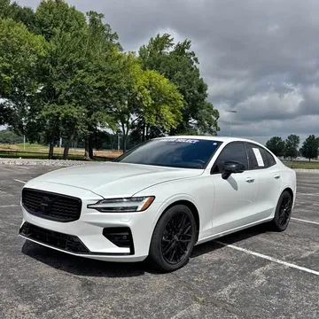 2023 Volvo S60 B5 Ultimate Sedan 4D