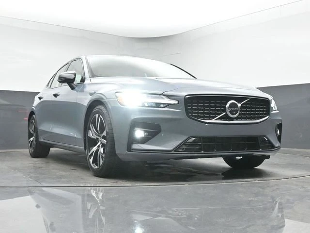 2023 Volvo S60 3rd Gen - Image 3 of 31