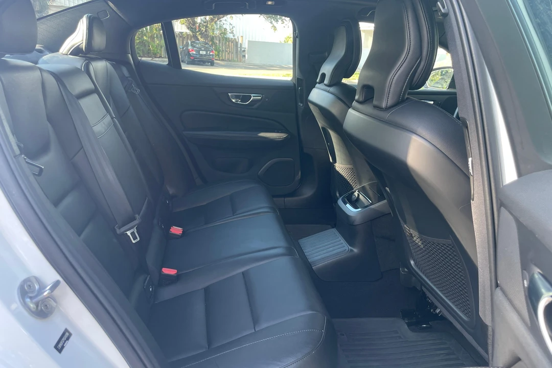 2023 Volvo S60 3rd Gen - Image 28 of 31