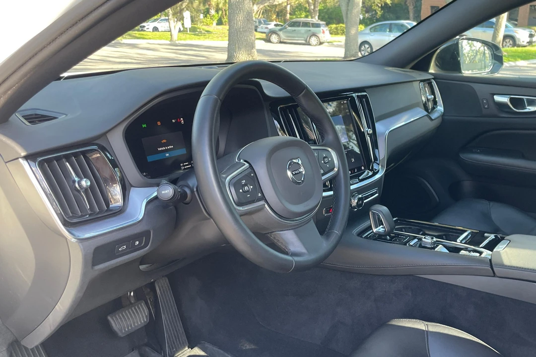 2023 Volvo S60 3rd Gen - Image 26 of 31