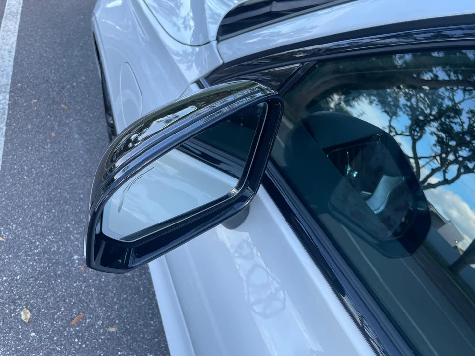 2023 Volvo S60 3rd Gen - Image 15 of 31